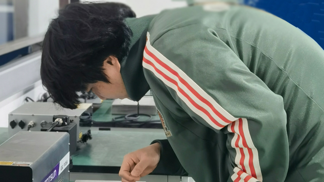 韩国客户莅临吉瑞祥武汉激光喷码机厂家实地考察，共探合作新机遇