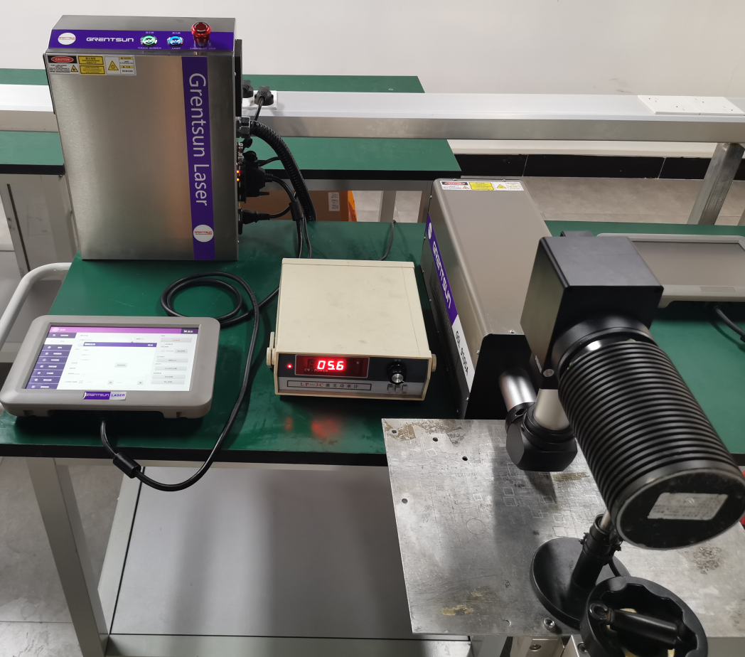 为什么90%的企业最终都选了厂家直供的激光喷码机？